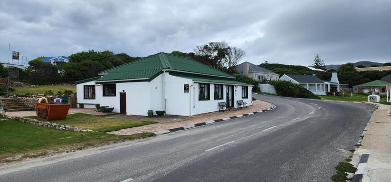 3 Bedroom Property for Sale in Kleinbaai Western Cape